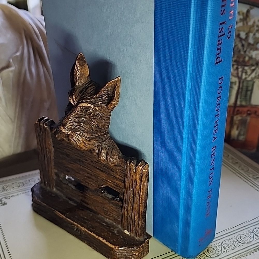 Vintage Scottie Scottish Terrier Dog Bookend